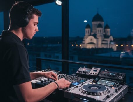 Master the Mix: The Ultimate Beatmatching Guide for DJs in 2026