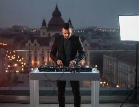 DJ Livestream vs Recorded Set: Which One Will Blow Up Your Career in 2026?